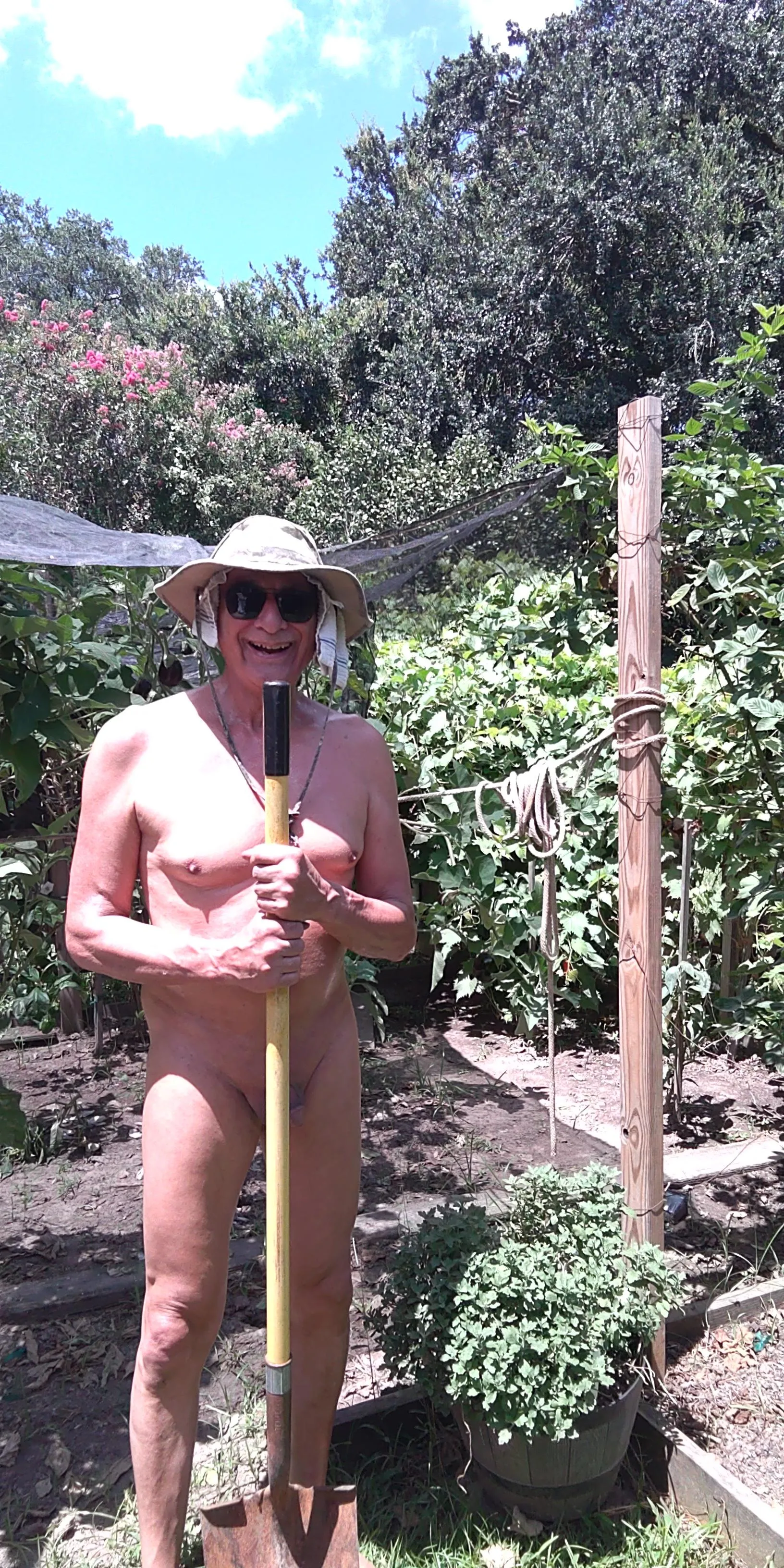 May a shovel handle can be a [wpc]