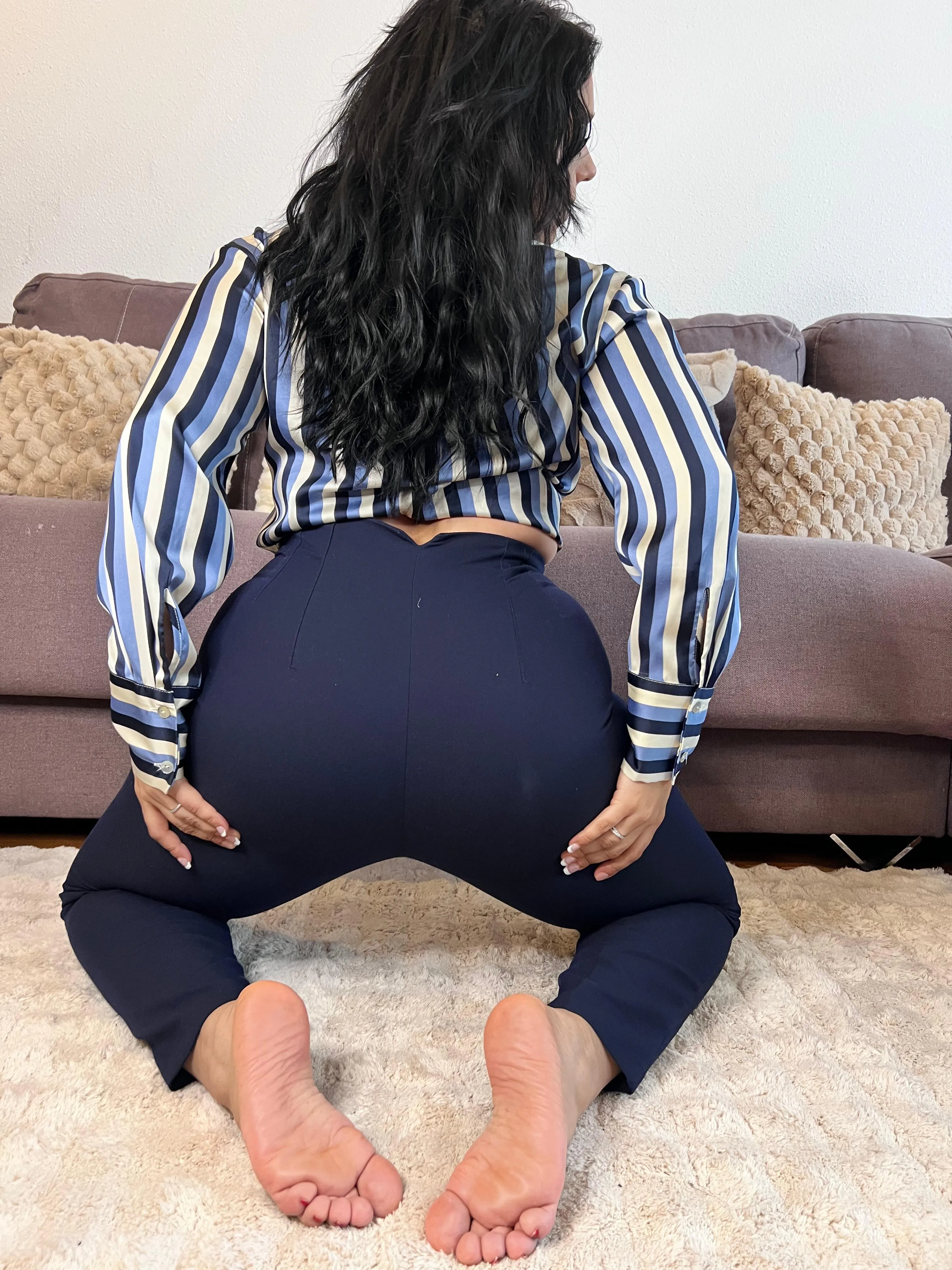 They call me princess... but I’d rather be *your* dirty little secret.