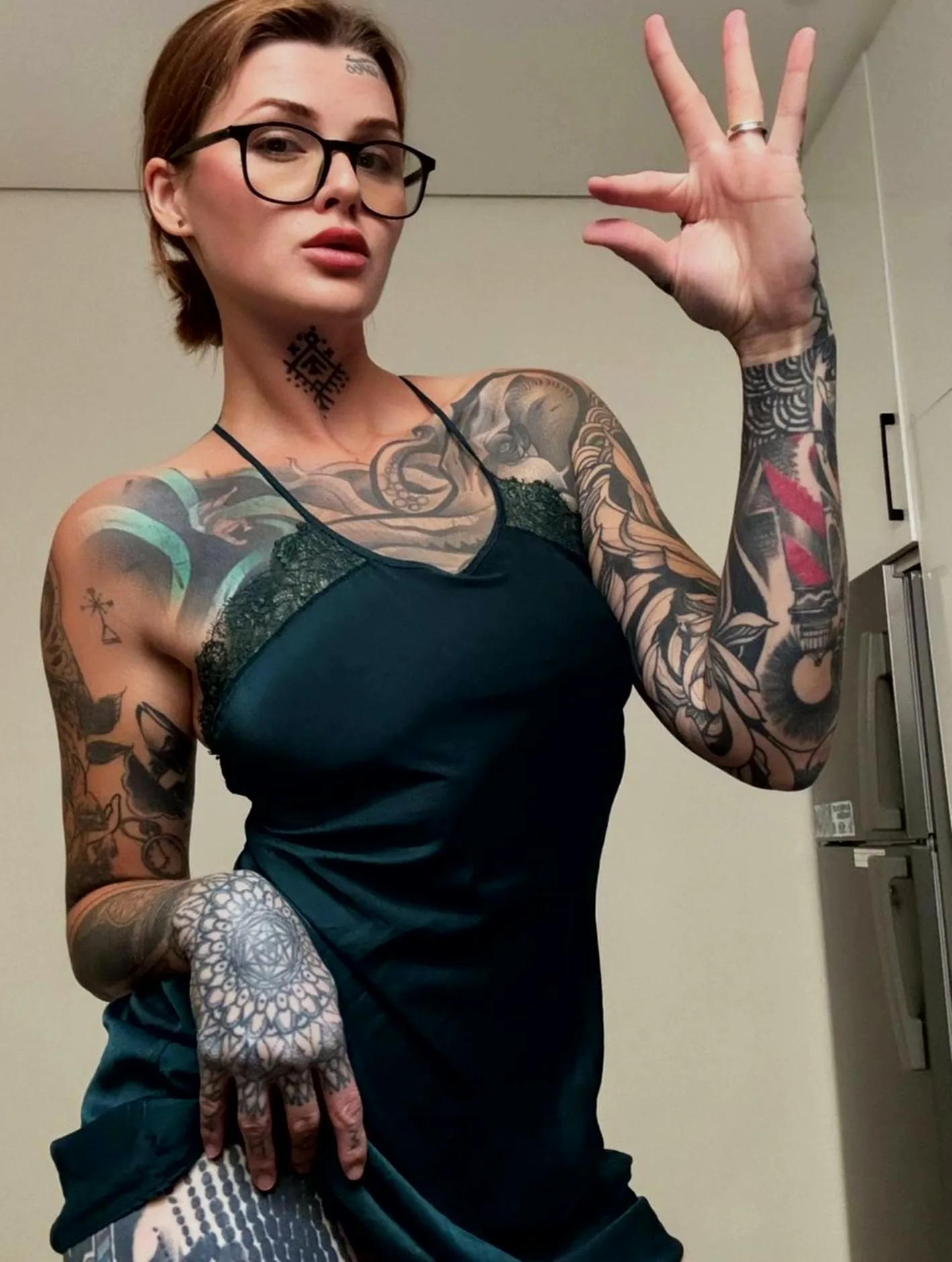 You call that a dick? It should be called a shrimp