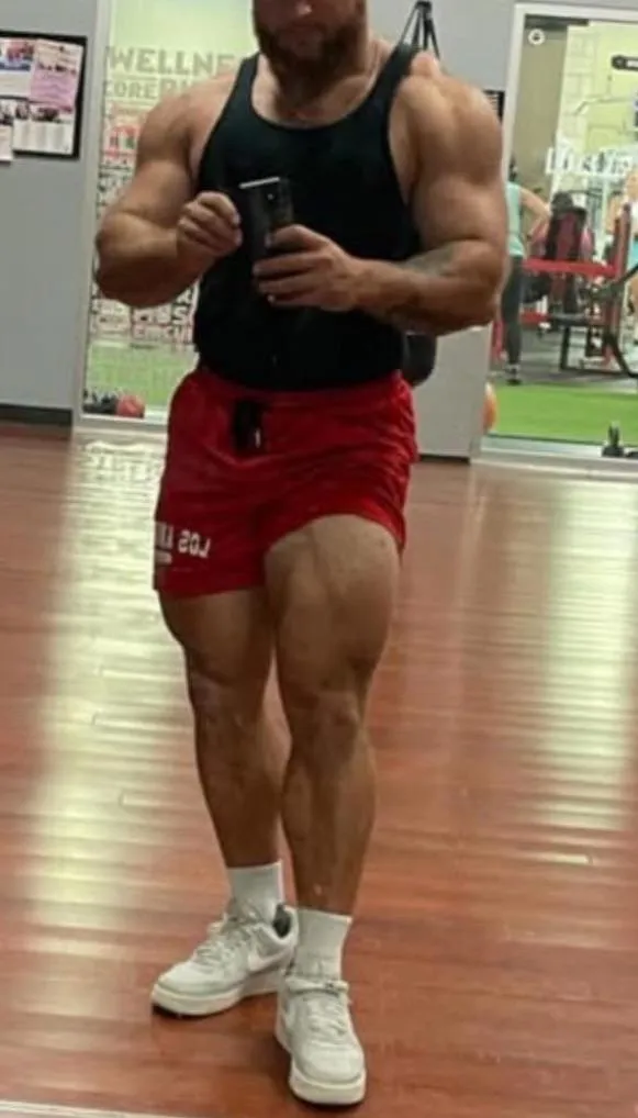 28 (m) for F Des Moines