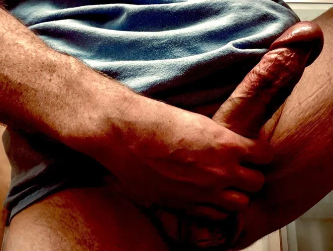 33 [M4TF] #River North - 6’4” Broad Shoulders and BWC looking for pretty women