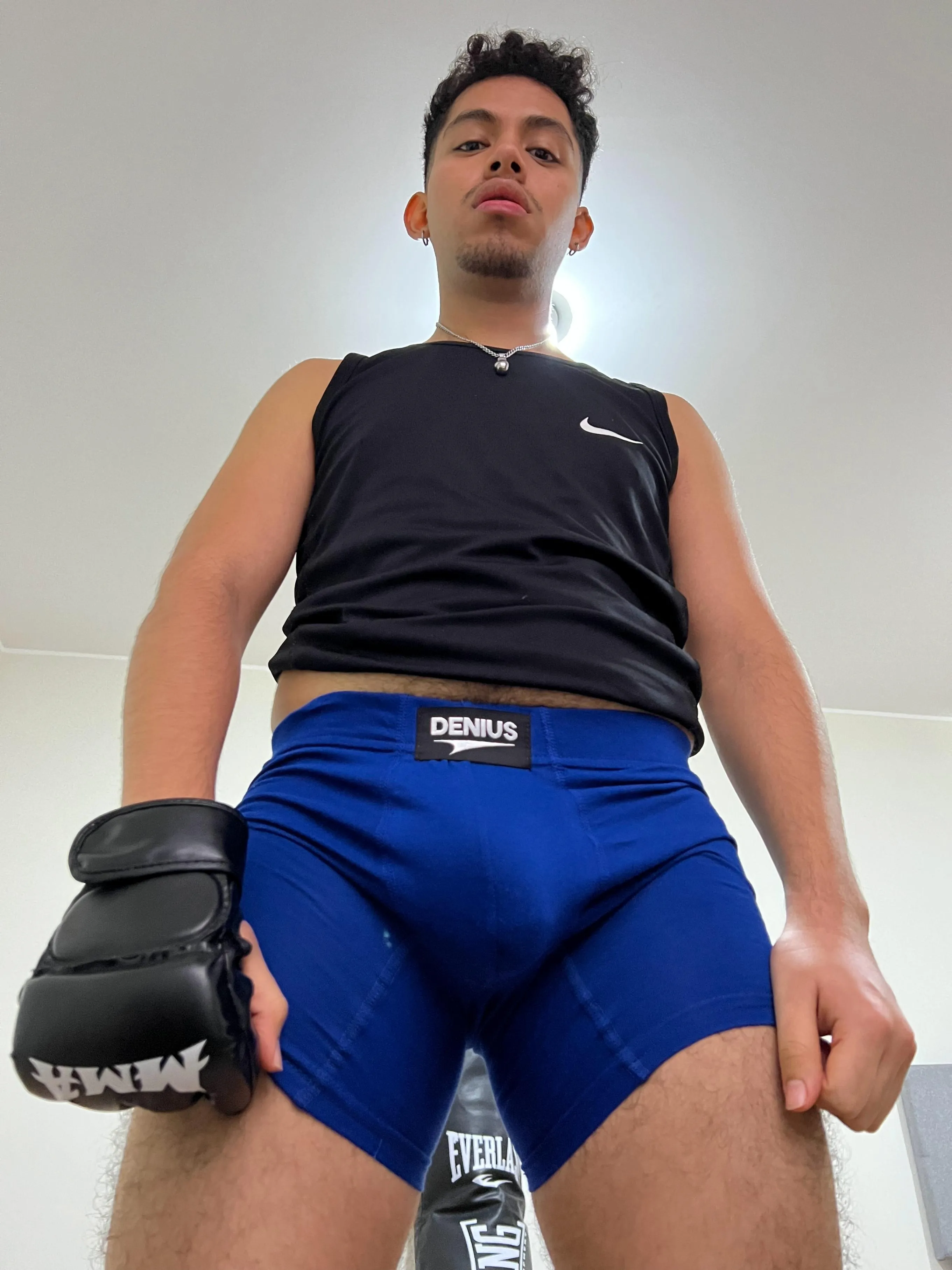 (4$) 21m who wants these cum stained Hollister boxer briefs 🍆😴