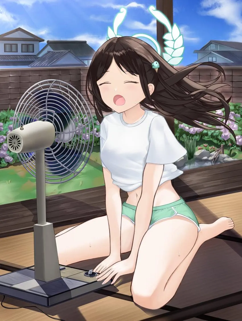 Airi Trying to Beat the Heat [Blue Archive]