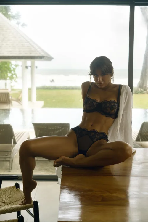 Always showing off my fit body