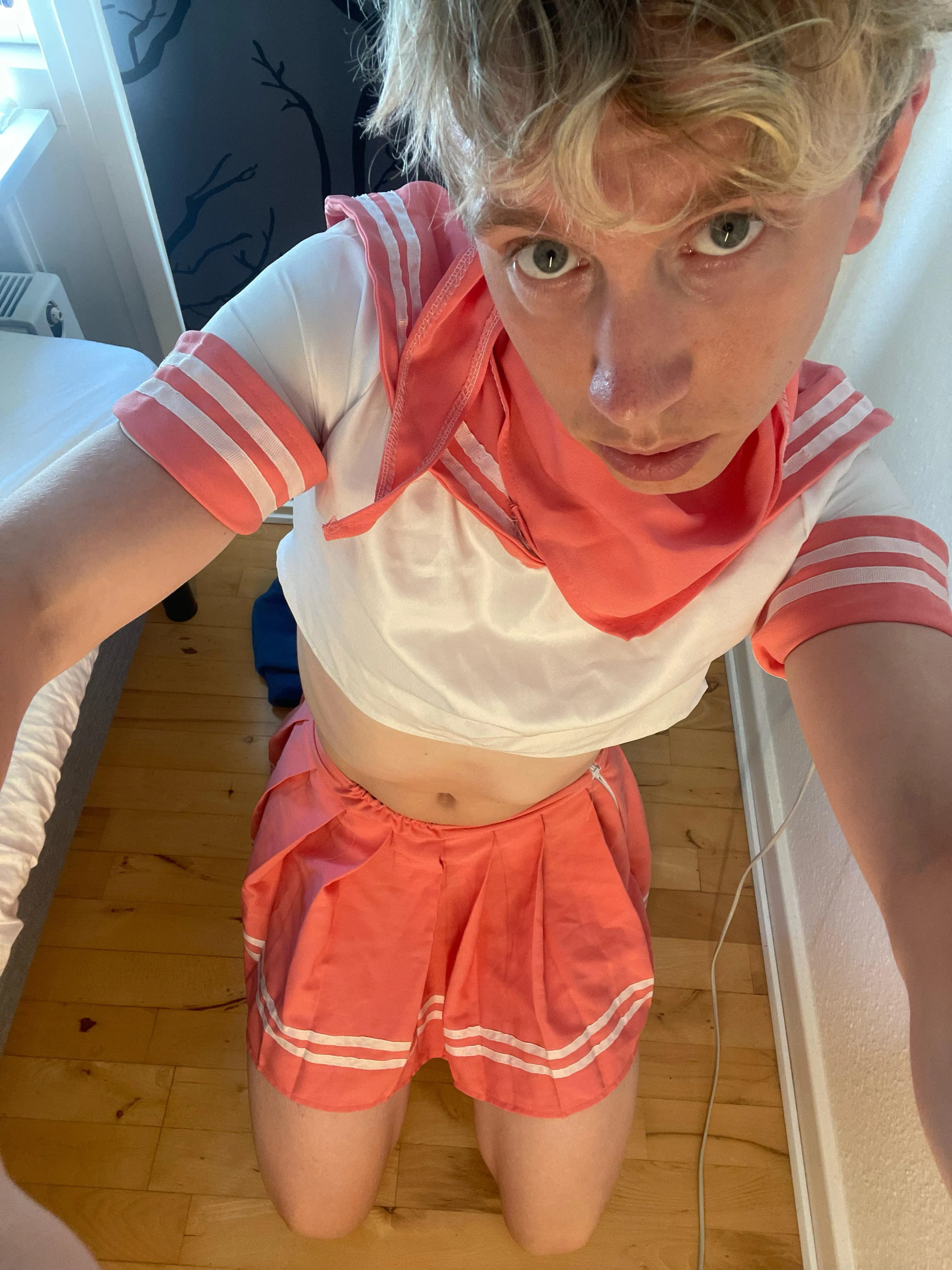 cozy just feeling easy femboy today