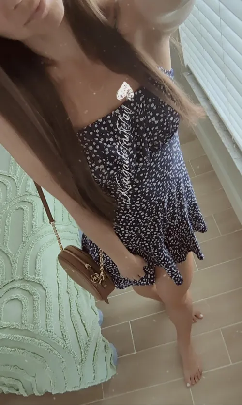 Designer is replaceable, but a submissive worn on my shoulder? That’s priceless ✨