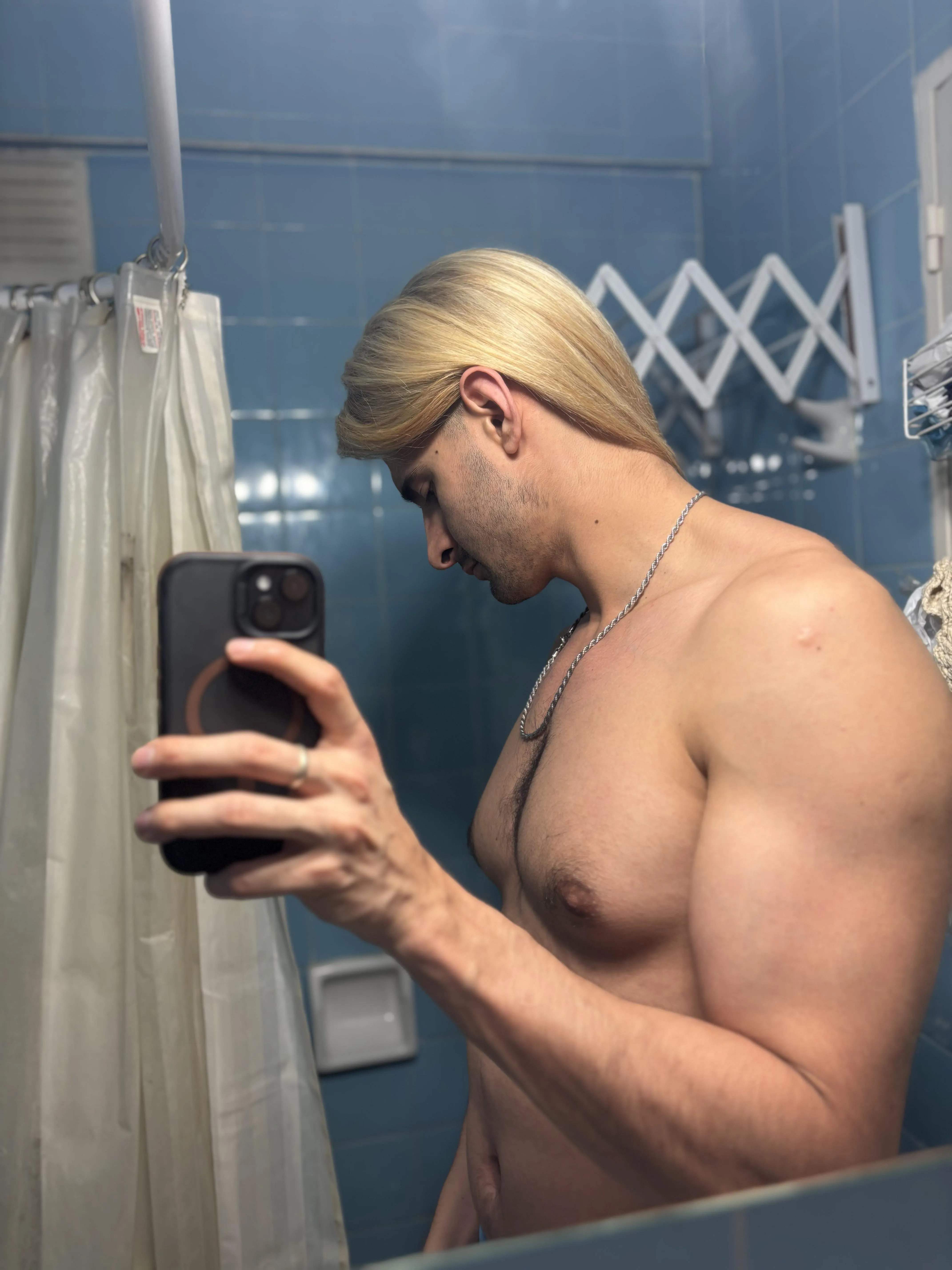 How do my nipples look? 😱