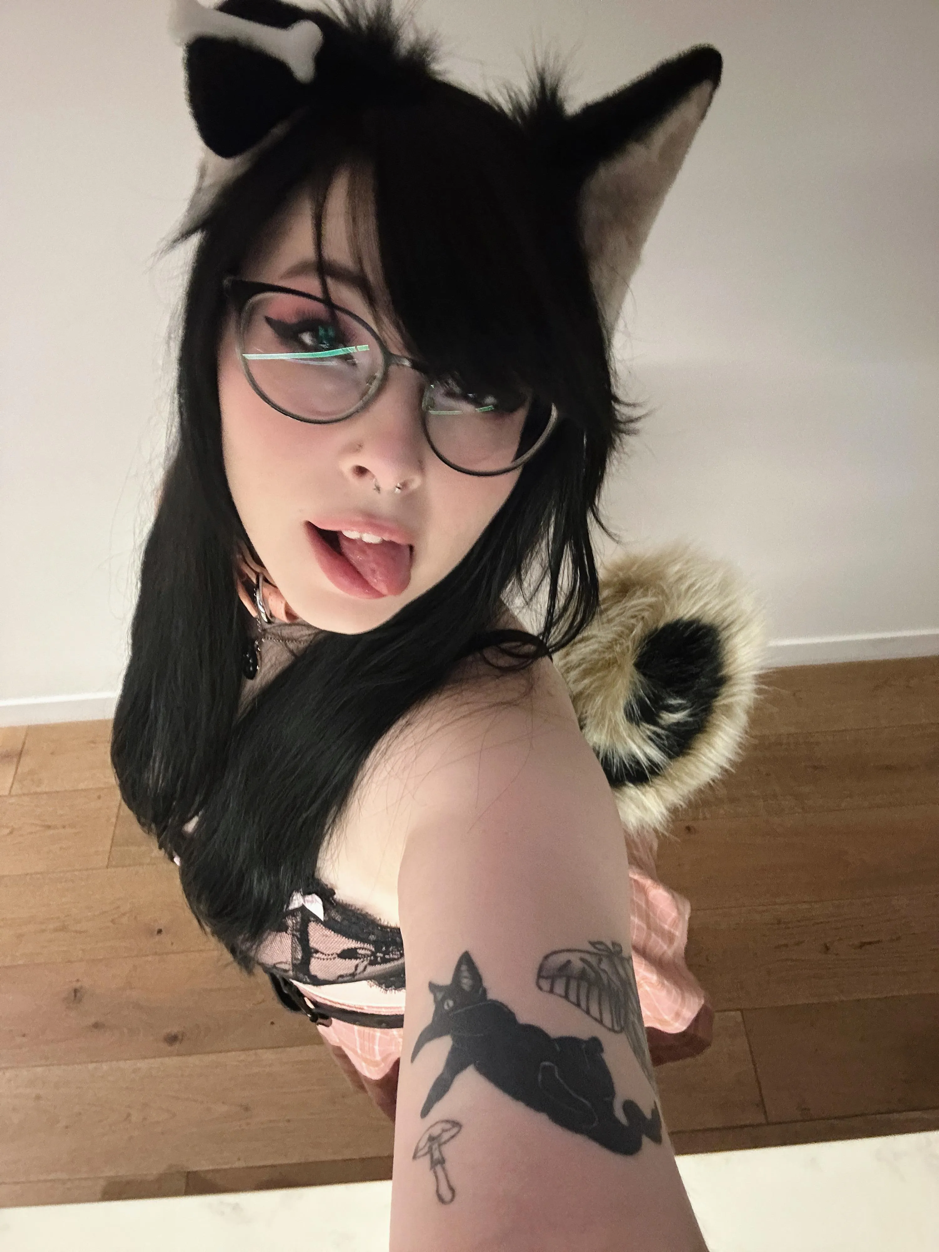 I don’t bite… unless you want me to