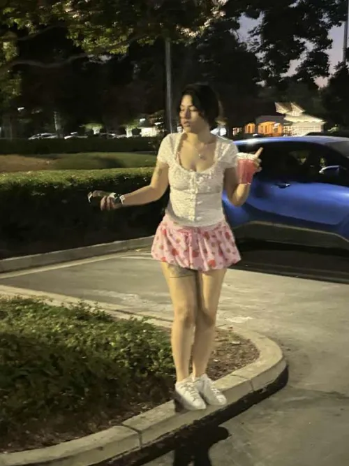 i love alt, but cutesy works too 💗