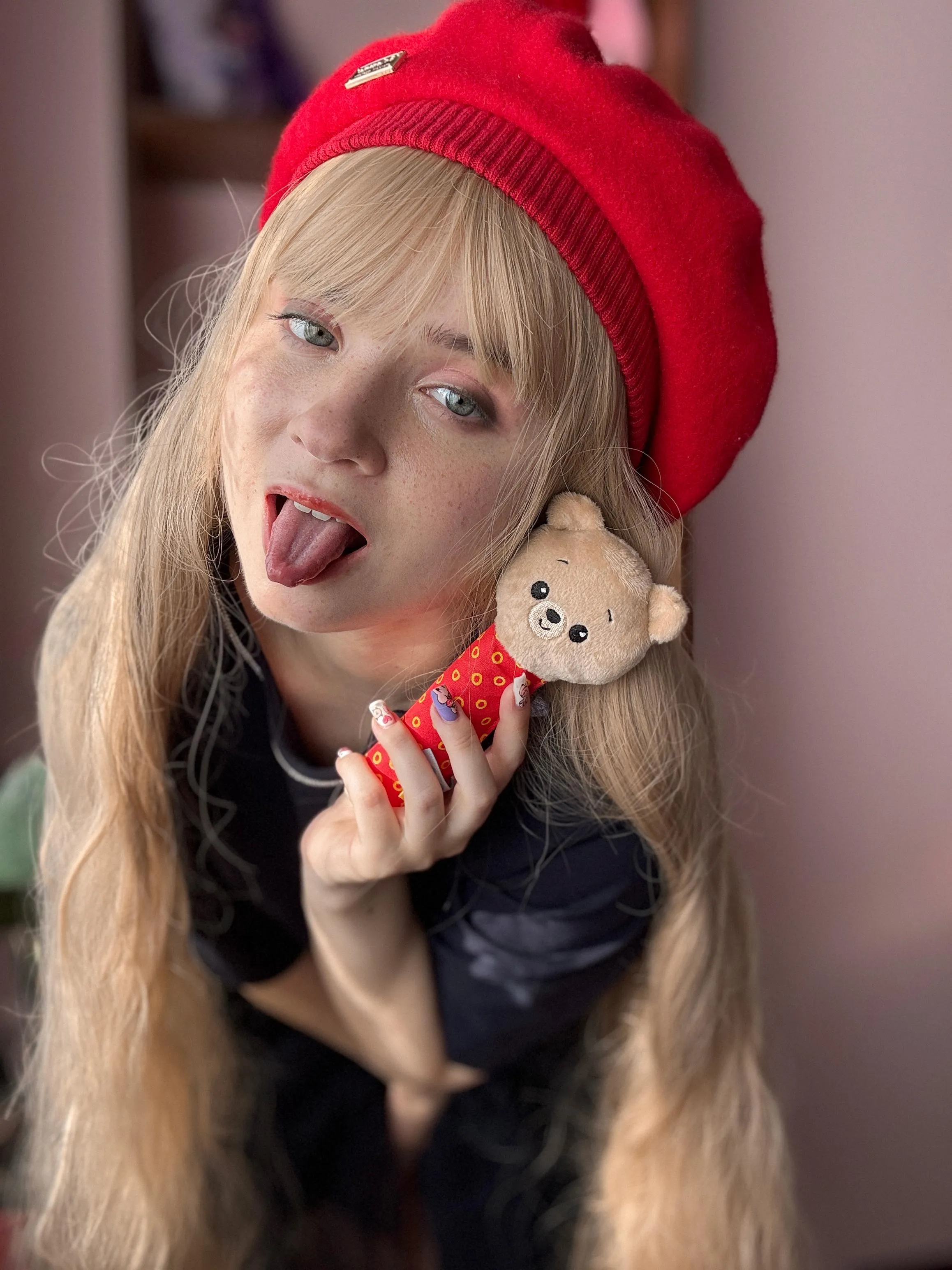 I love my tiny teddy bear