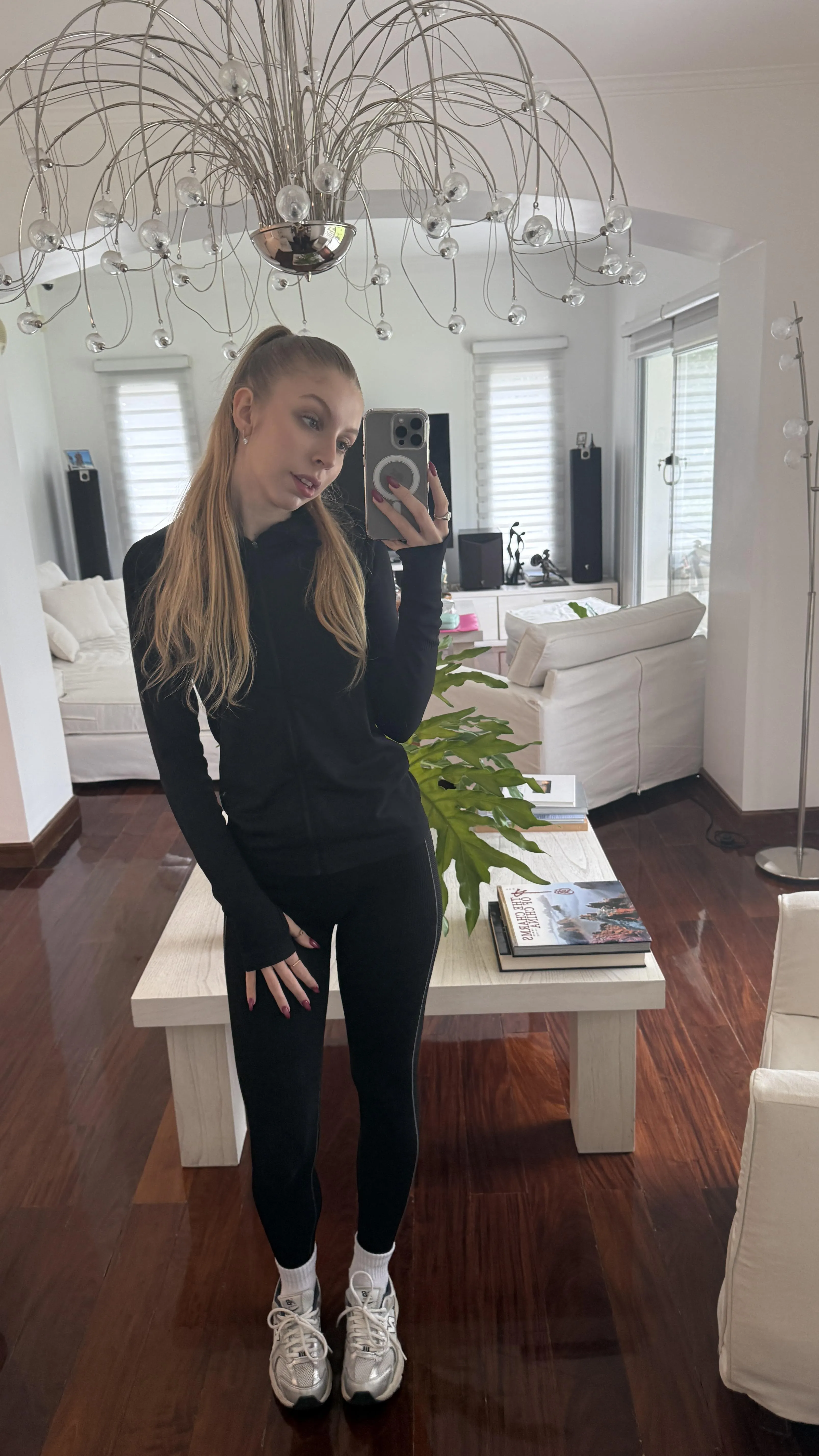 i love wearing my leggings