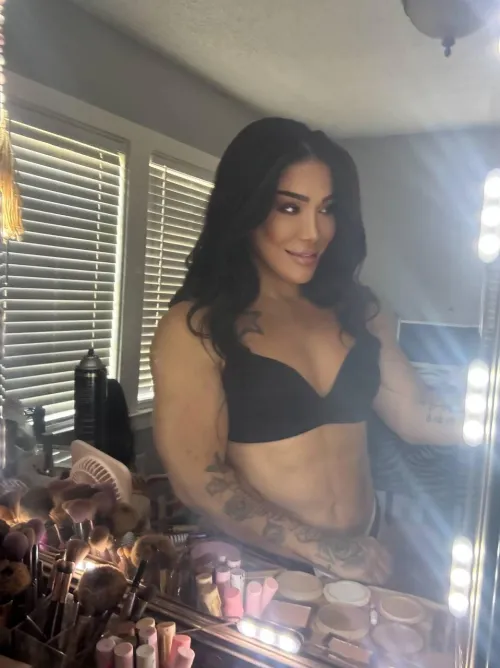 if your into horny trans say yes and ill send nudes