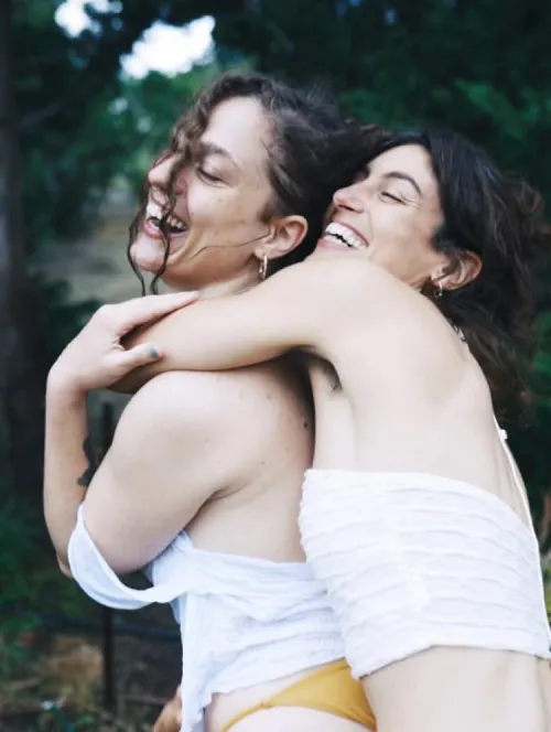 Julia Roca & Sofi Laone