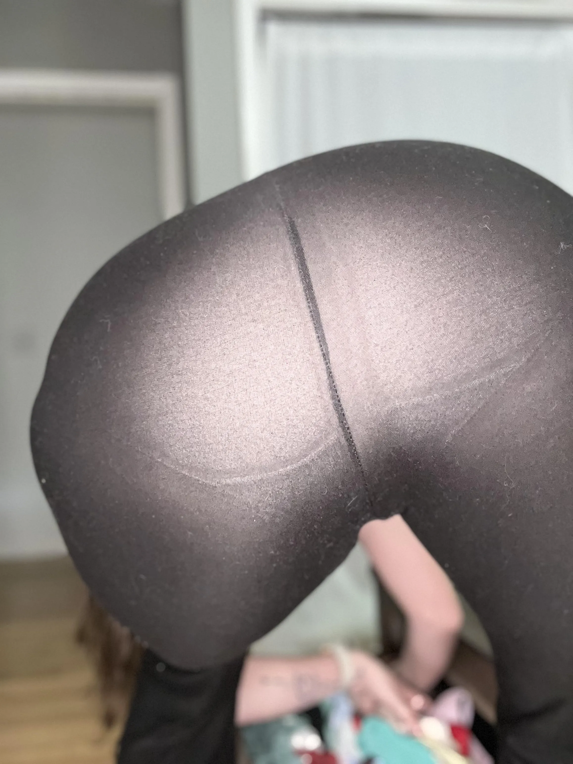 Looking for my favorite pair of panties. do you like the view? 😏