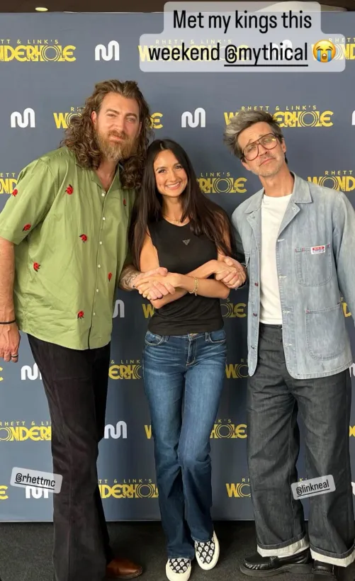 Looks like she is healthy and beautiful as ever.