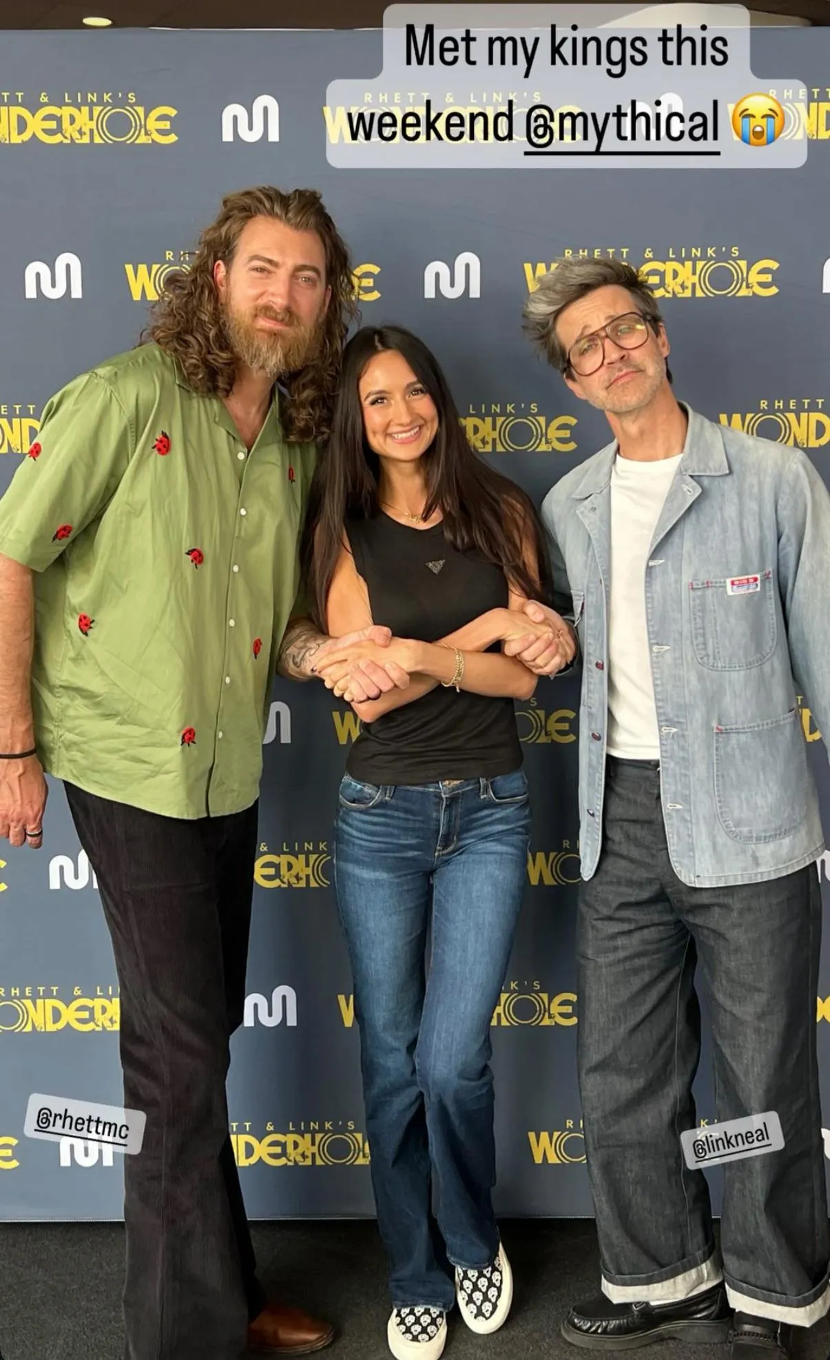 Looks like she is healthy and beautiful as ever.