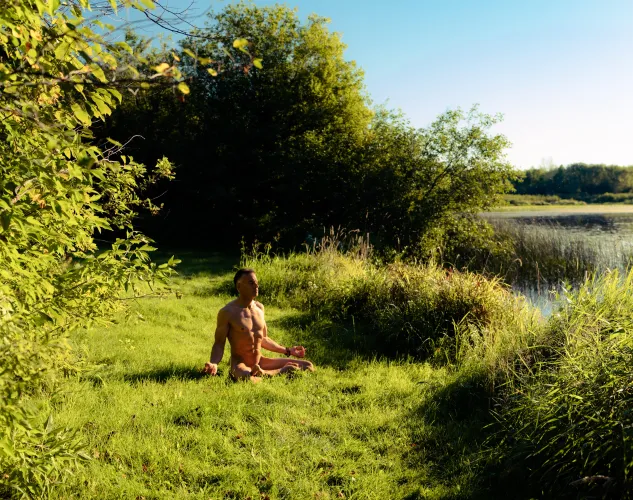 Meditation by the lake, my happy place in a chaotic world🧘‍♂️