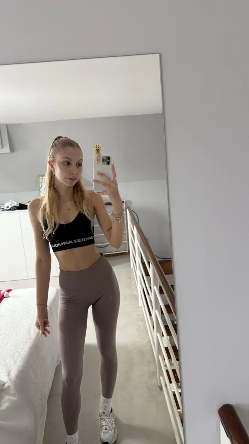 Rose yoga pants for today