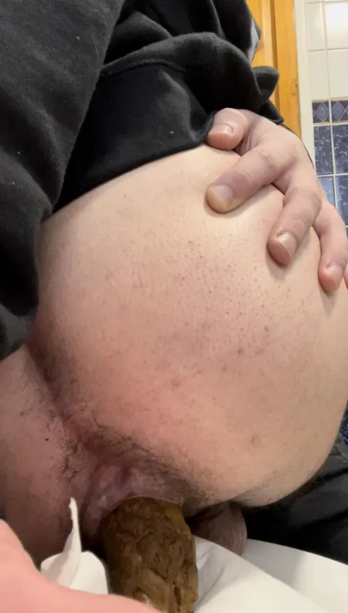 [Selling] Come buy a scat video bundle of mine😈💩💦Dms open (10k+ twitter)