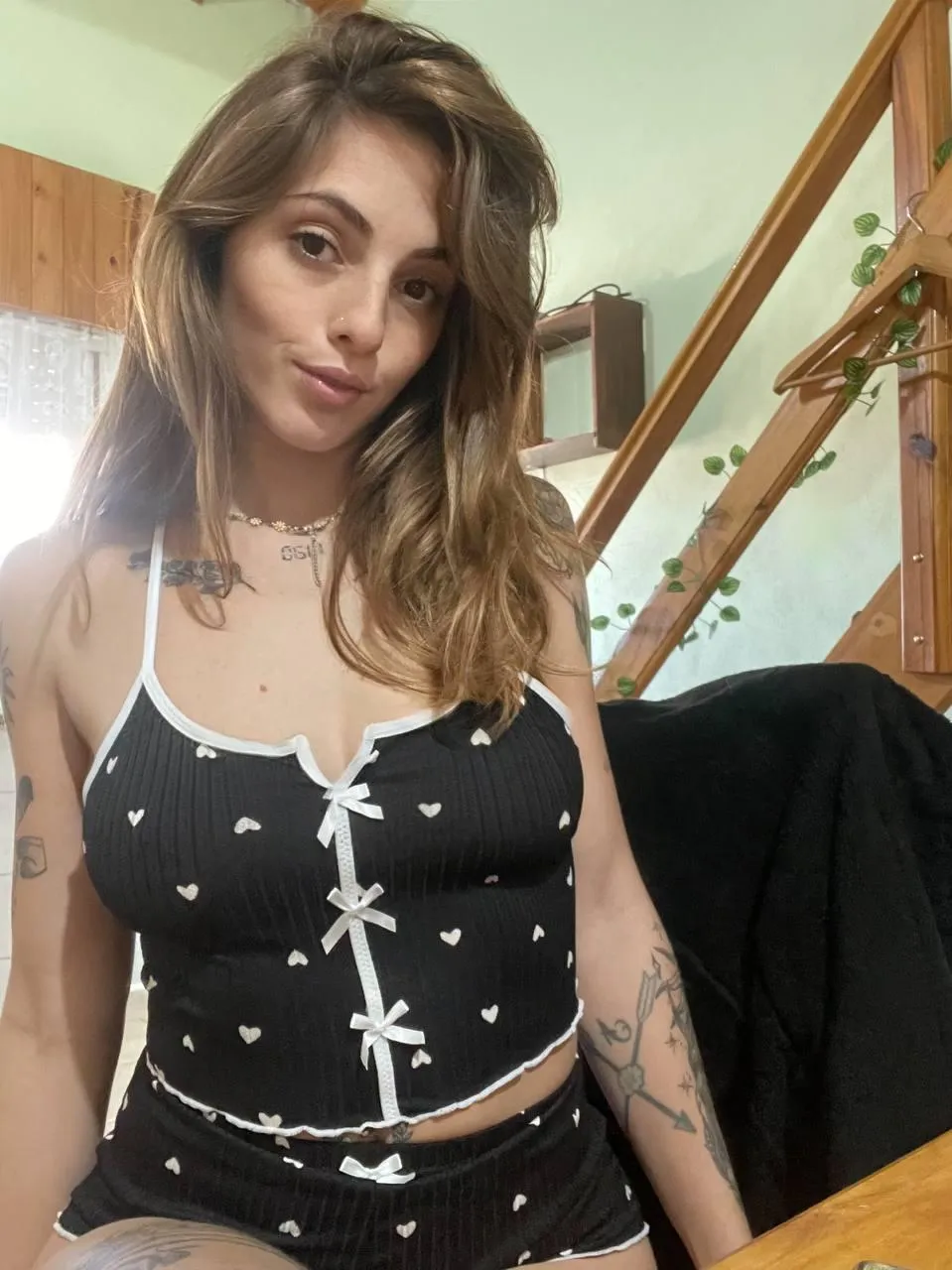 Sono dell'umore giusto per divertirmi. Chi è in Italia ed è libero rn?