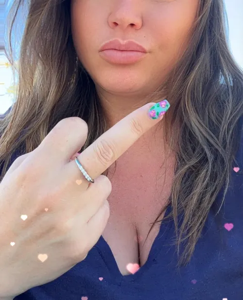 Special shoutout to you ghosting simps. Your silence and your brain capacity are equally worthless.