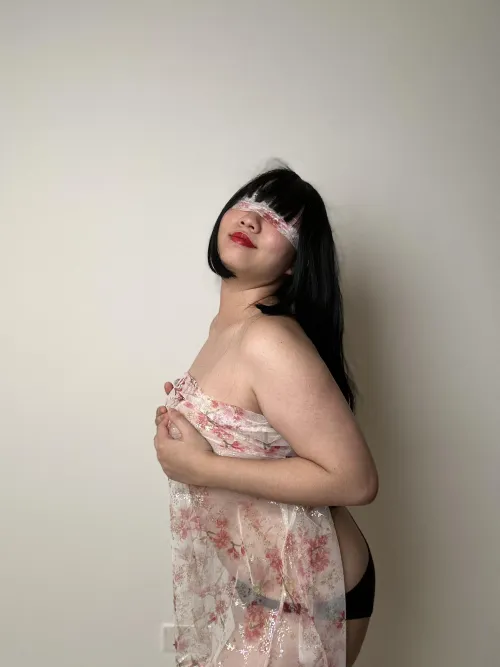 This outfit barely covers anything… wanna see?