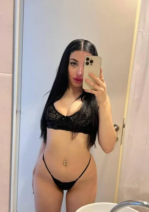 What you doing if you found out I was your Next door neighbor