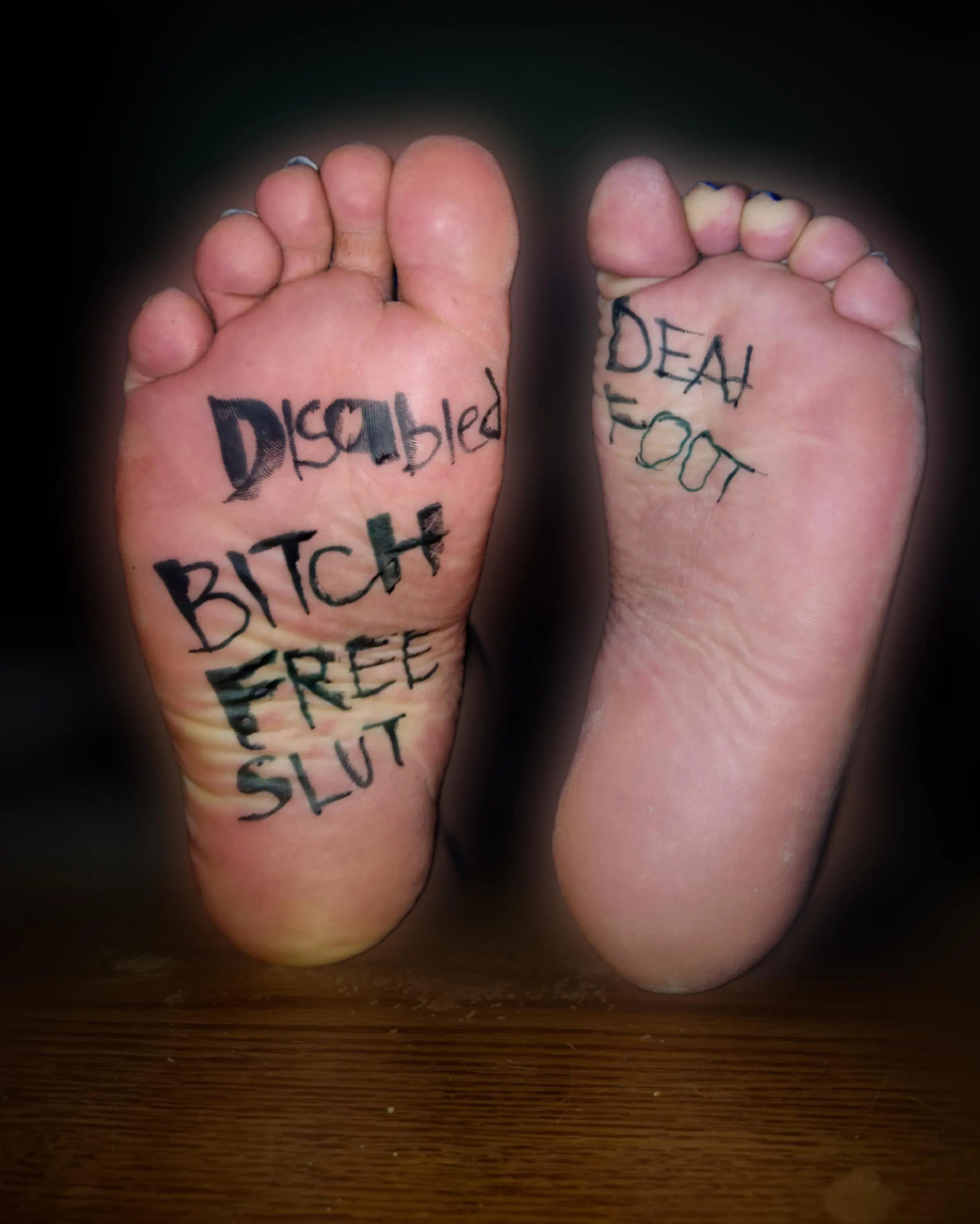 Who else would like to use my soles to describe what I'm? ♥️