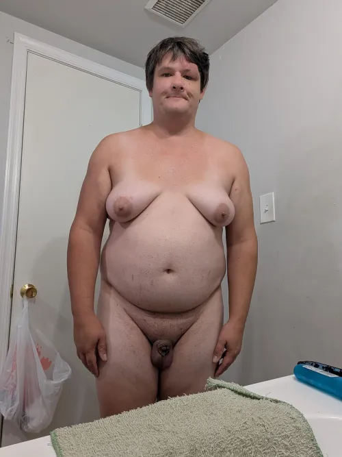 Wonder if any women would wanna Humiliate and own me