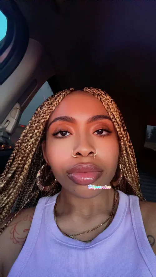 He say my lips so juicy 🤏🏿🤏🏿💋