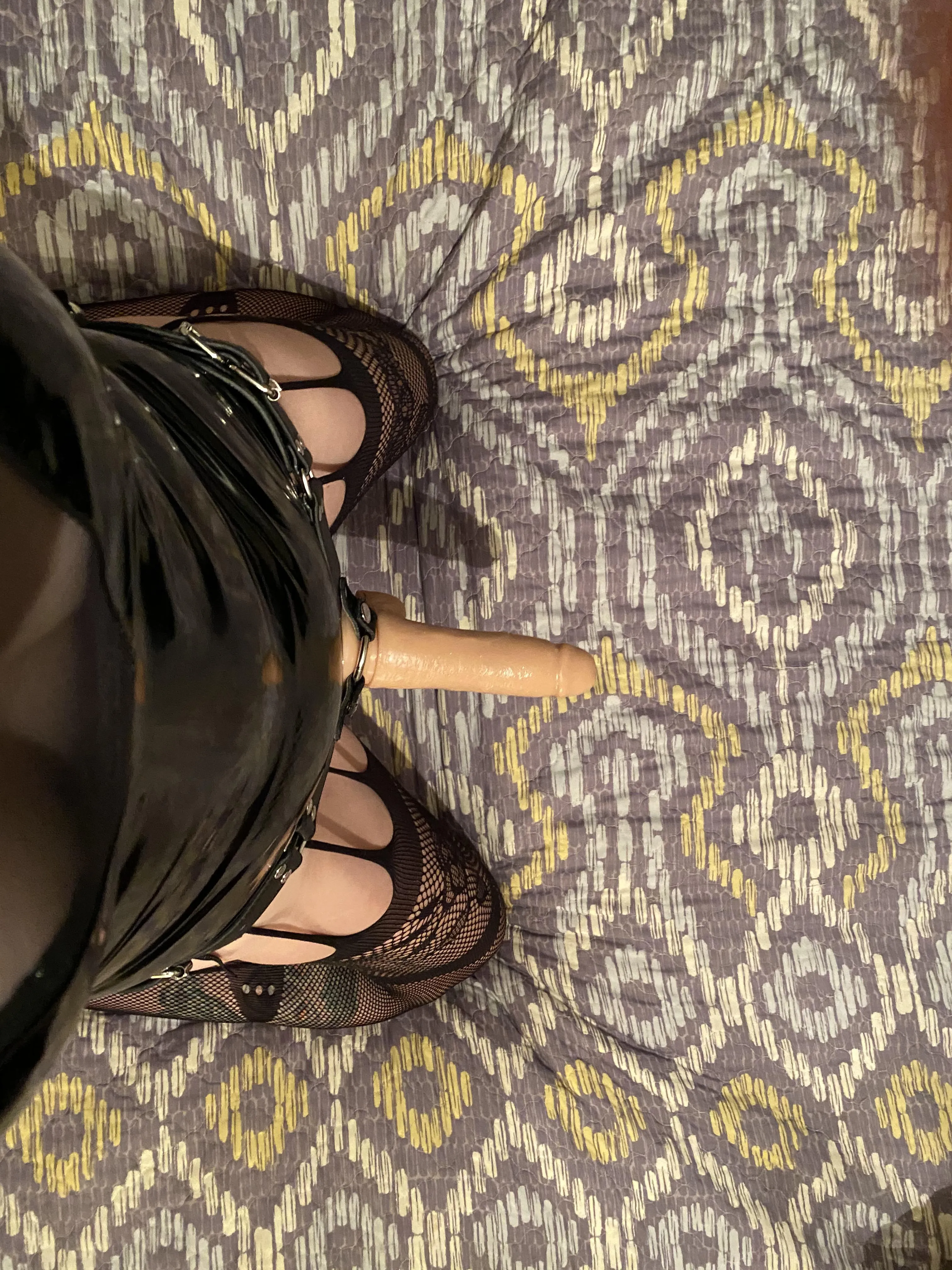 It's not gonna suck itself