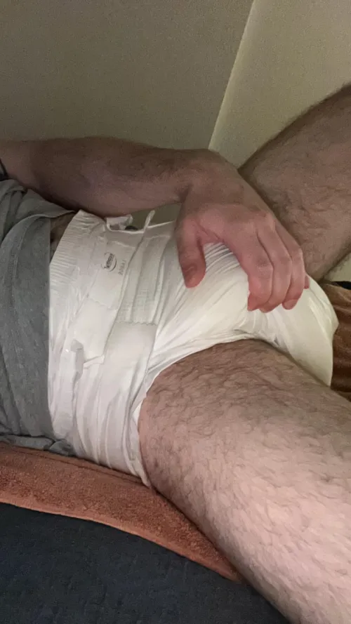 Need some encouragement to sleep in my diaper for the first time tonight