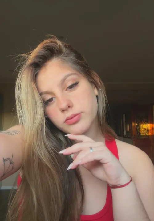 18F, Oshkosh. Need a cock worth bragging about to friends