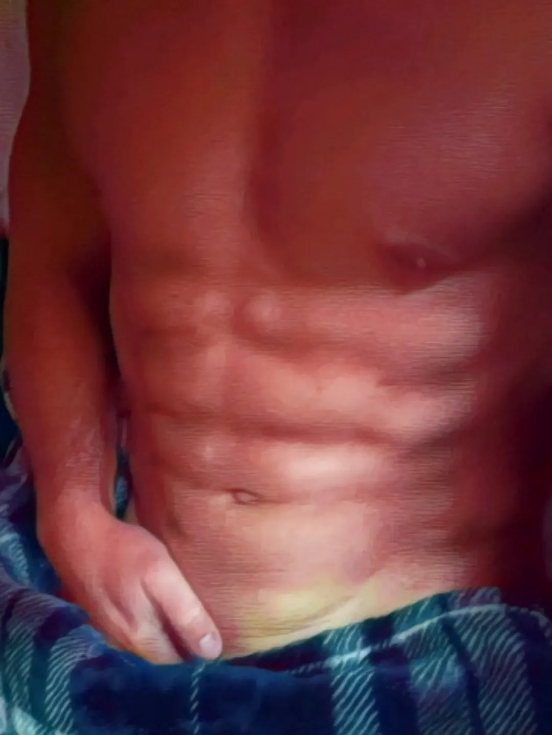 28 [M4F] #Harlem - Looking to vibe, sensual massages, and kinky this rainy morning with an experienced guy