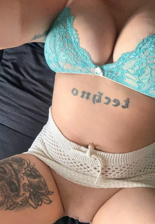 Am I the kind of girl you'd creampie?