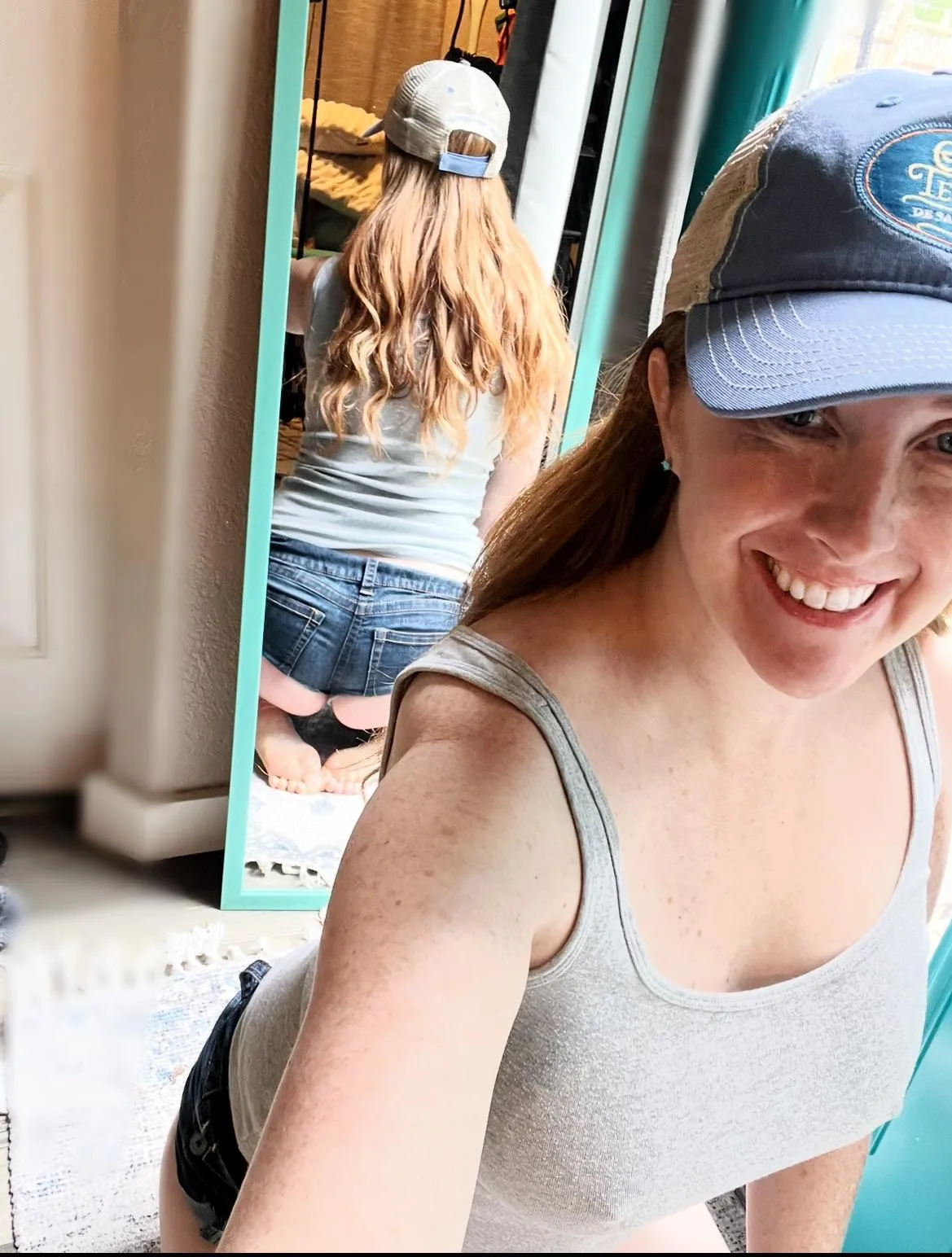 Daisy Dukes are so cute on a ginger