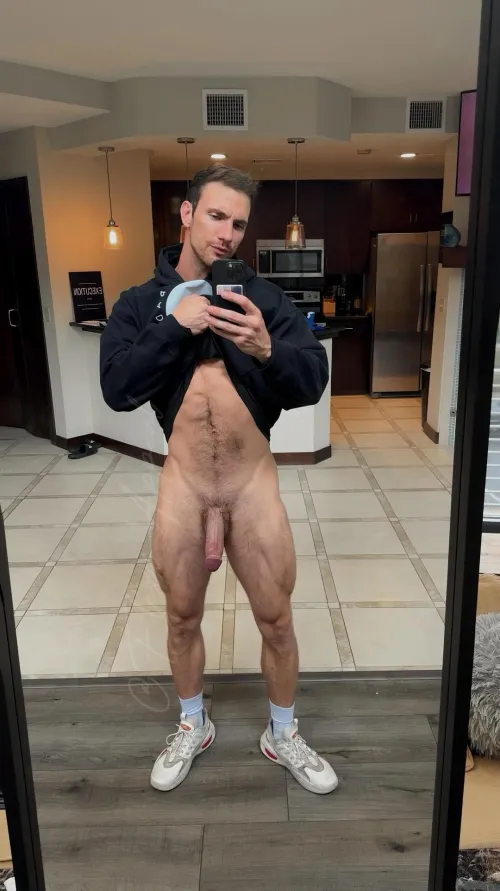 does this count as full frontal nudity?