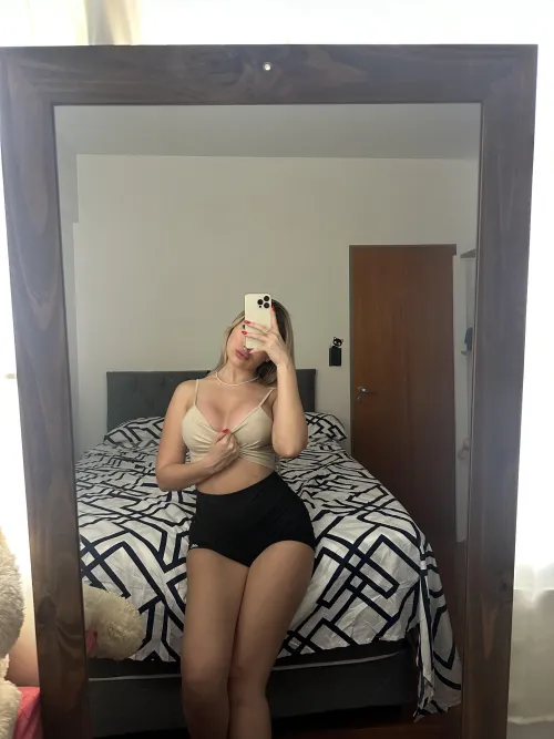 Ich glaube ich brauche dringend einen Schwanz🥵