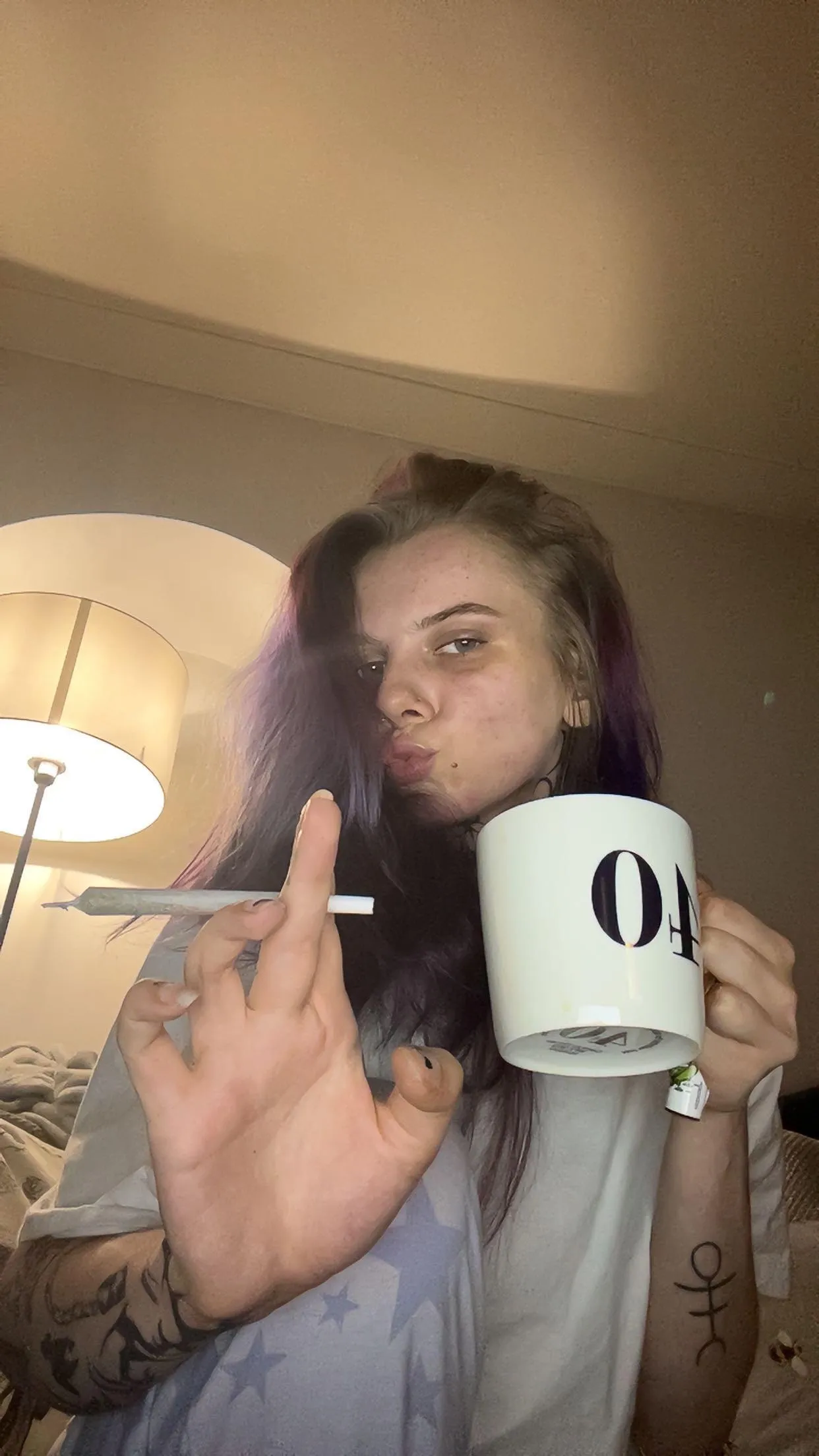 joint or bong in the morning?🌿