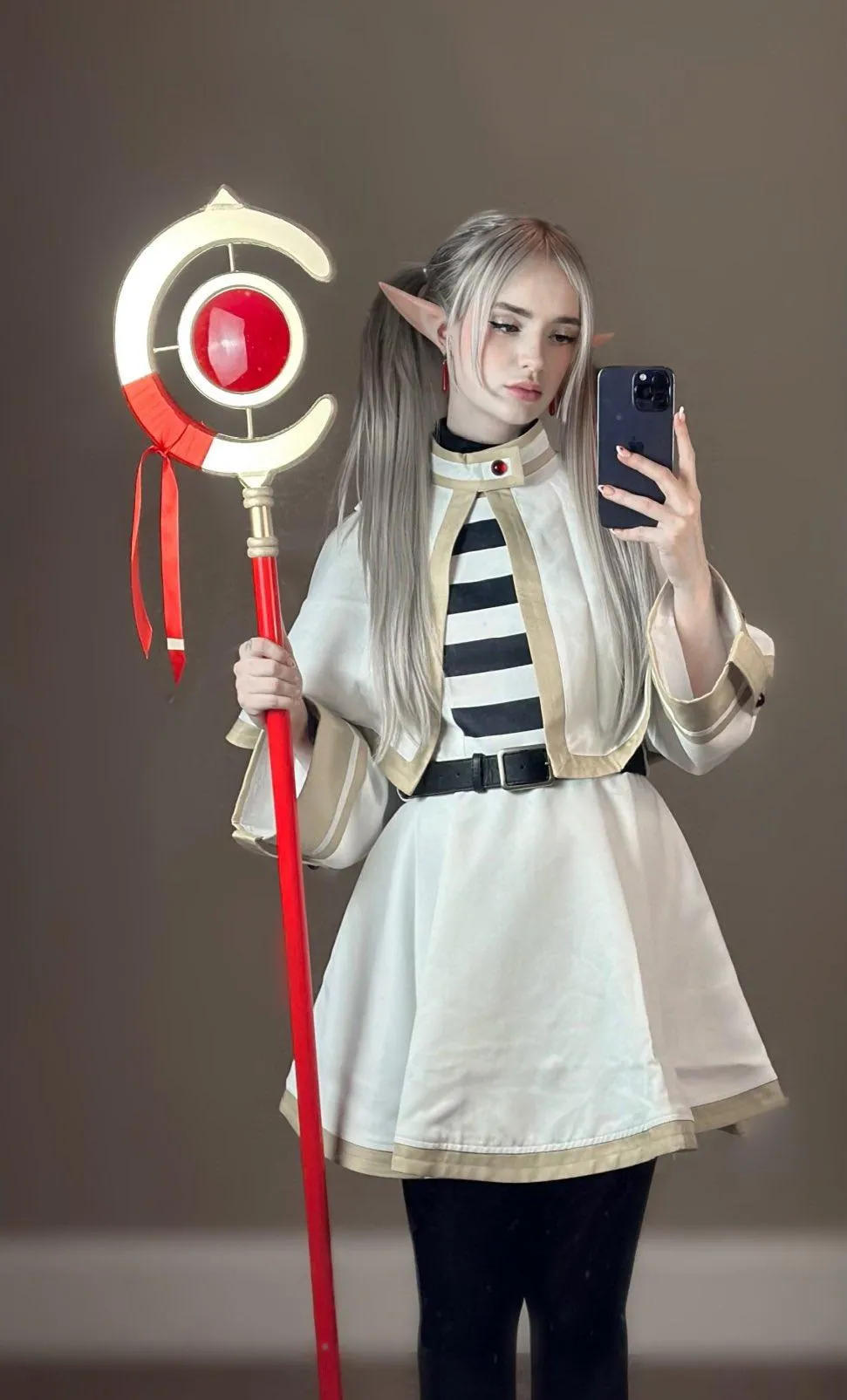 My Frieren cosplay from Frieren:Beyond Journey's End! wheres my himmel :c