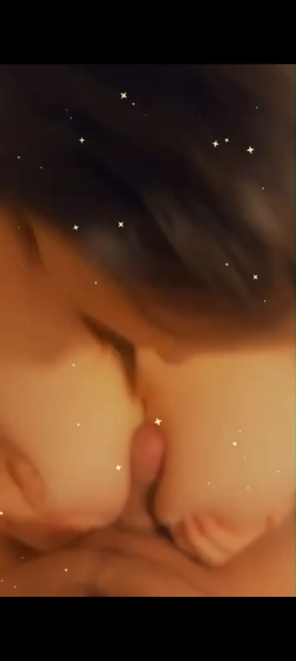 Tities to big 🫣😏