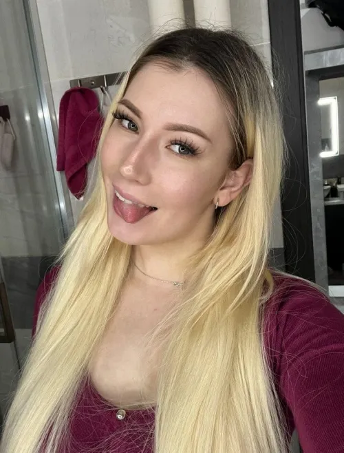 22F Im more than happy to share the night with you