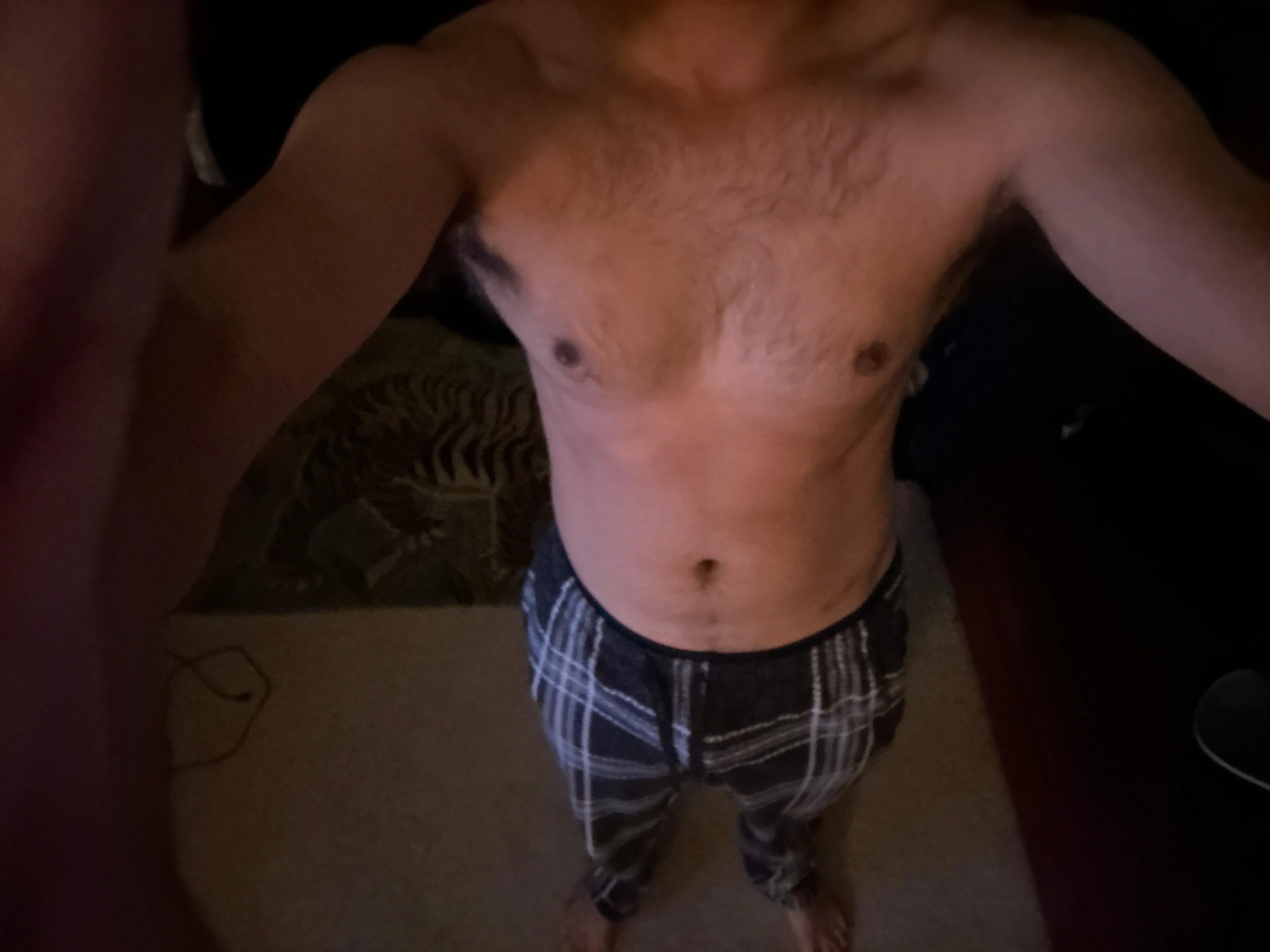 23 [M4F] #oakland iso +size women looking for someome to please you however youd like:) #lovefacesitting