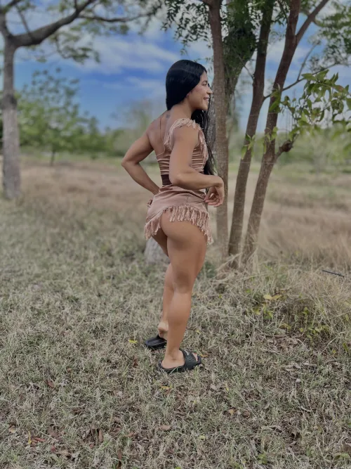 The hottie native american girl caught on the camera
