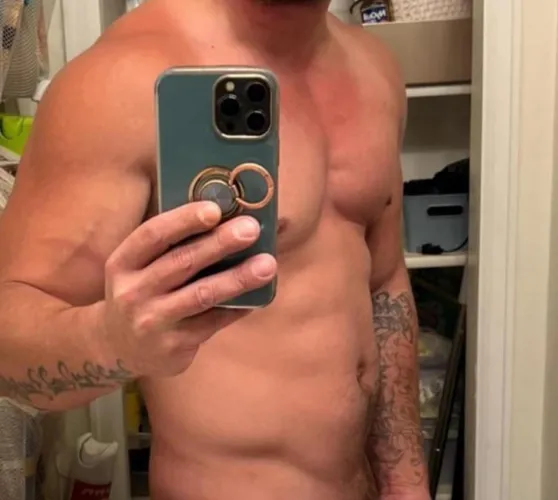 Any couples near canon?(37)