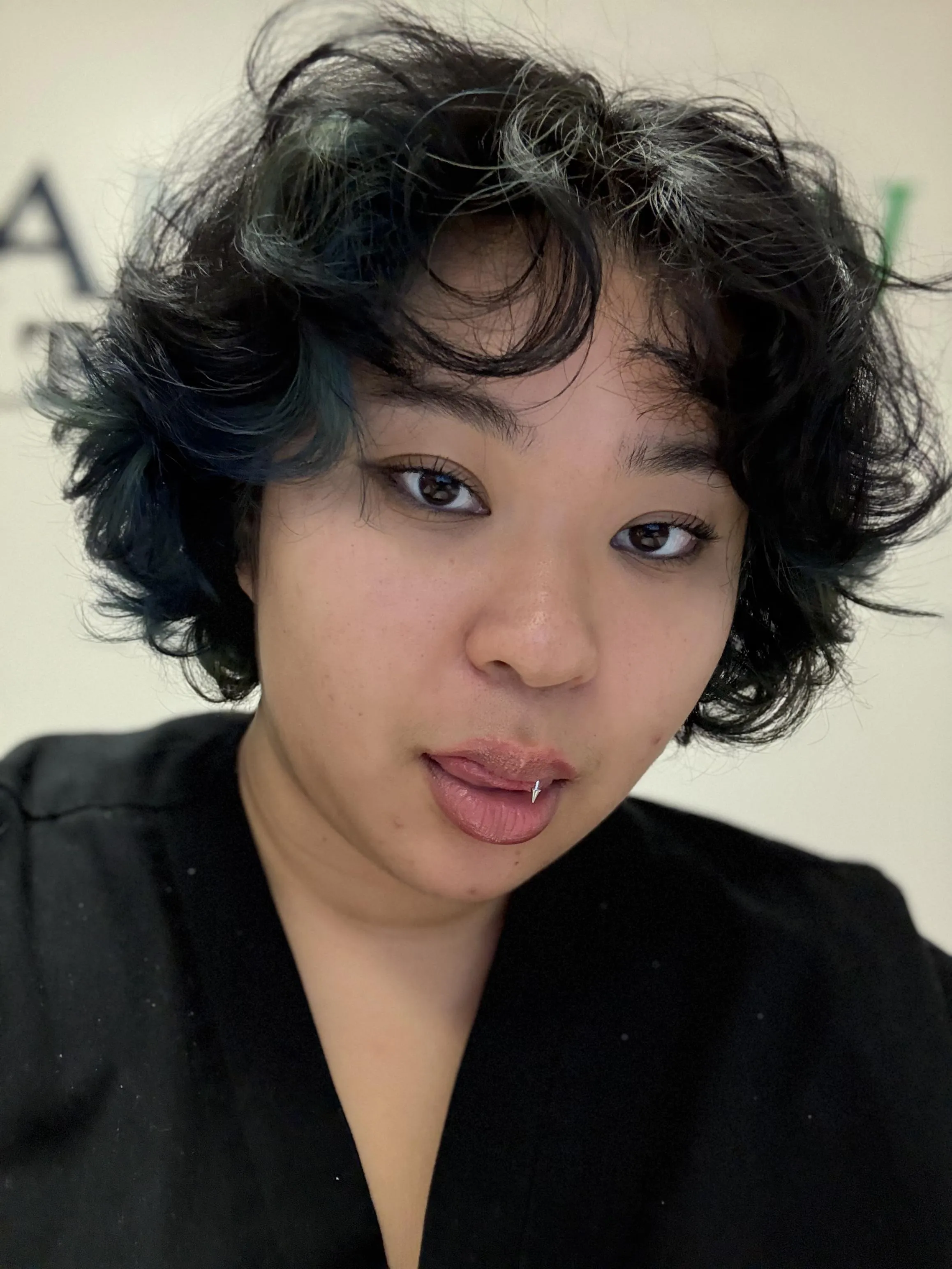 i don’t bite, don’t be shy now.