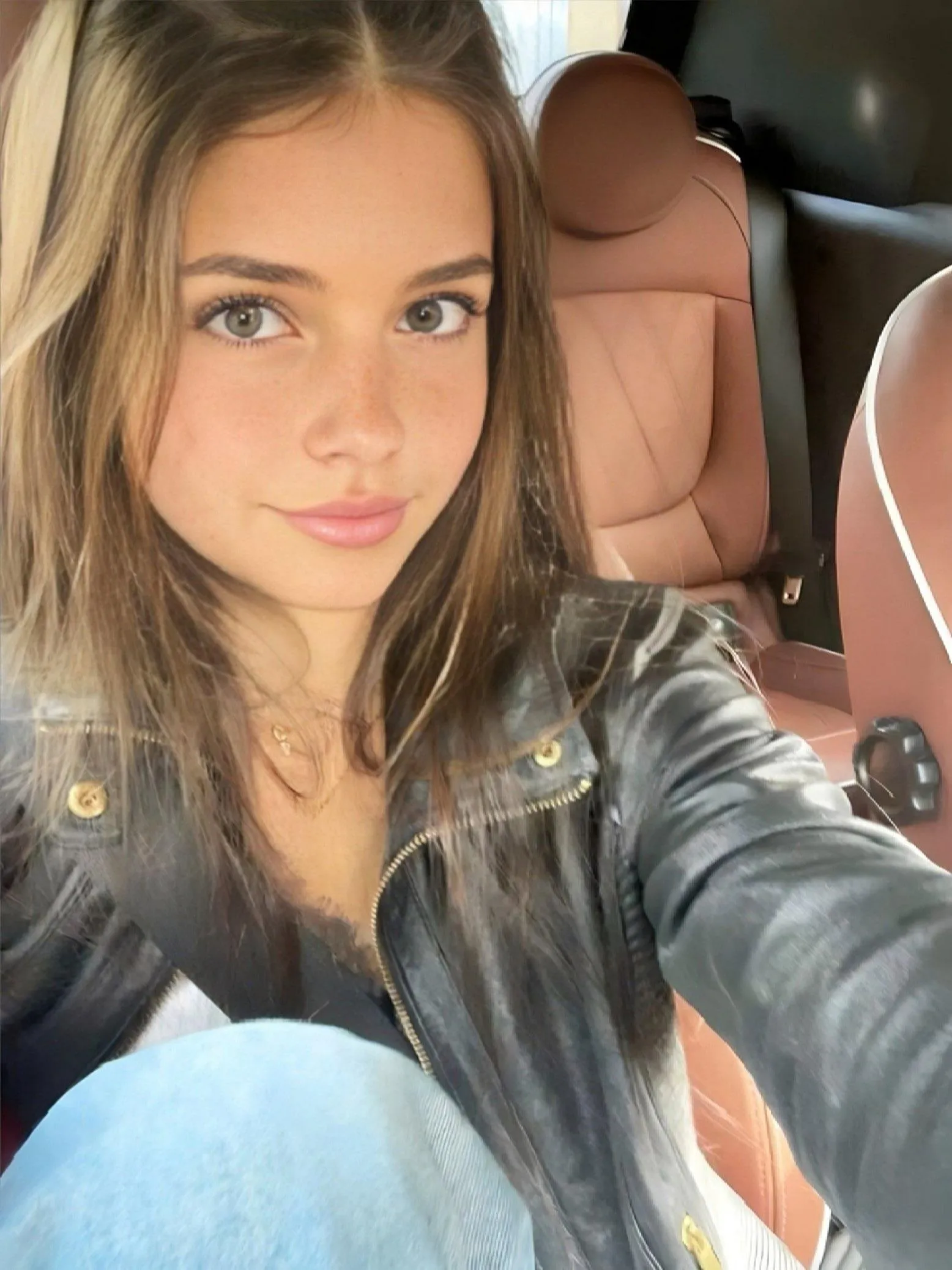 Let’s have a road trip while i suck you daddy