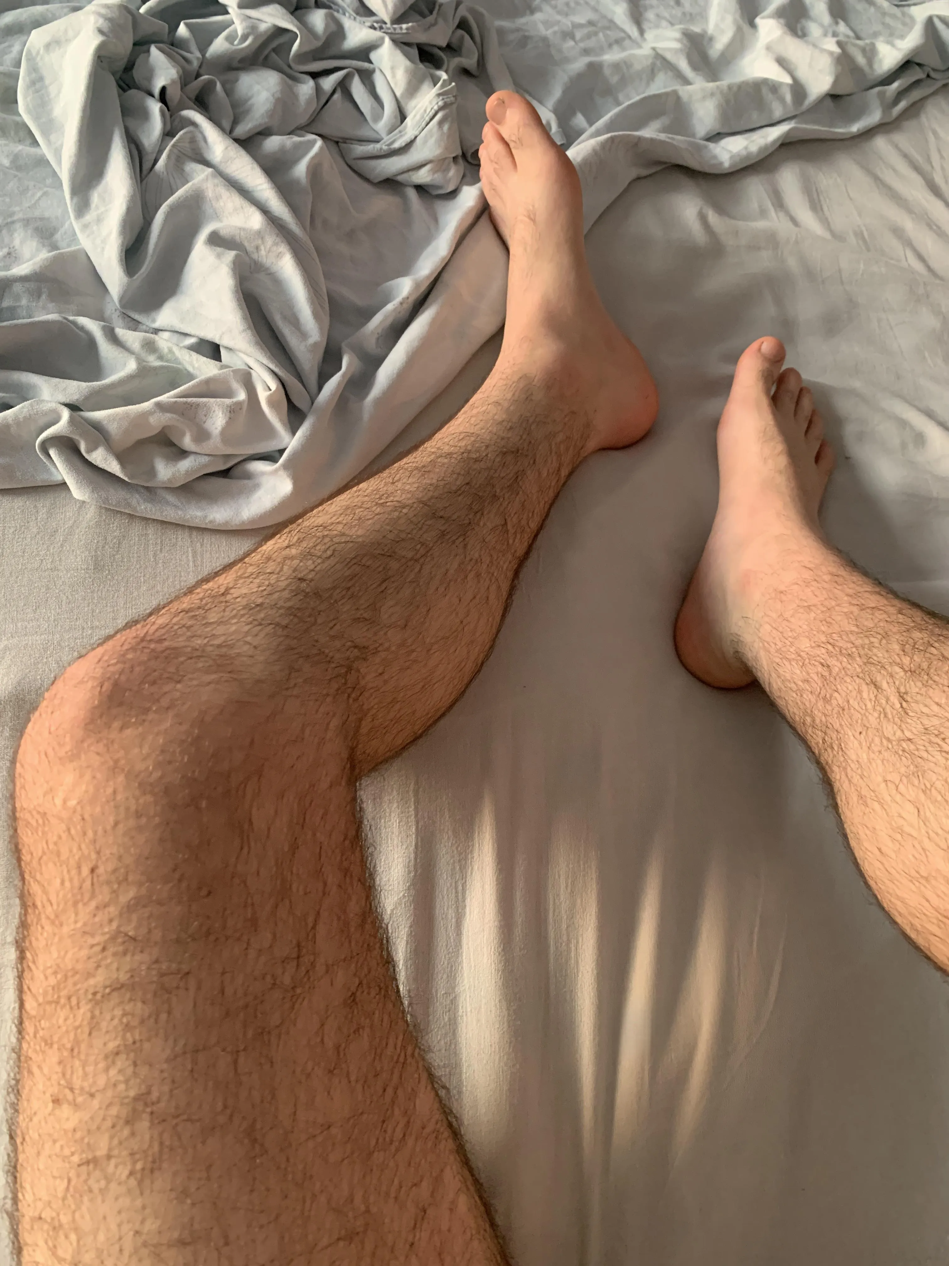 Pathetic wallet boy paying just to breathe near my feet