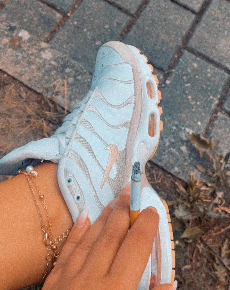 🚬😮‍💨 Pause