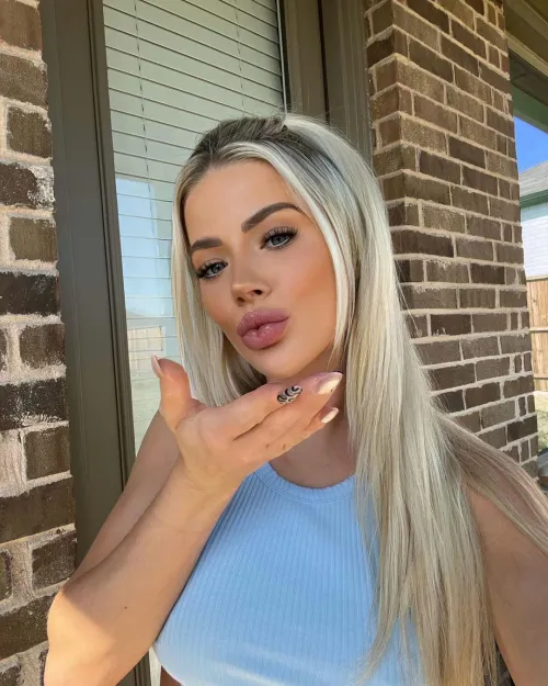 pouty lips and naughty vibes